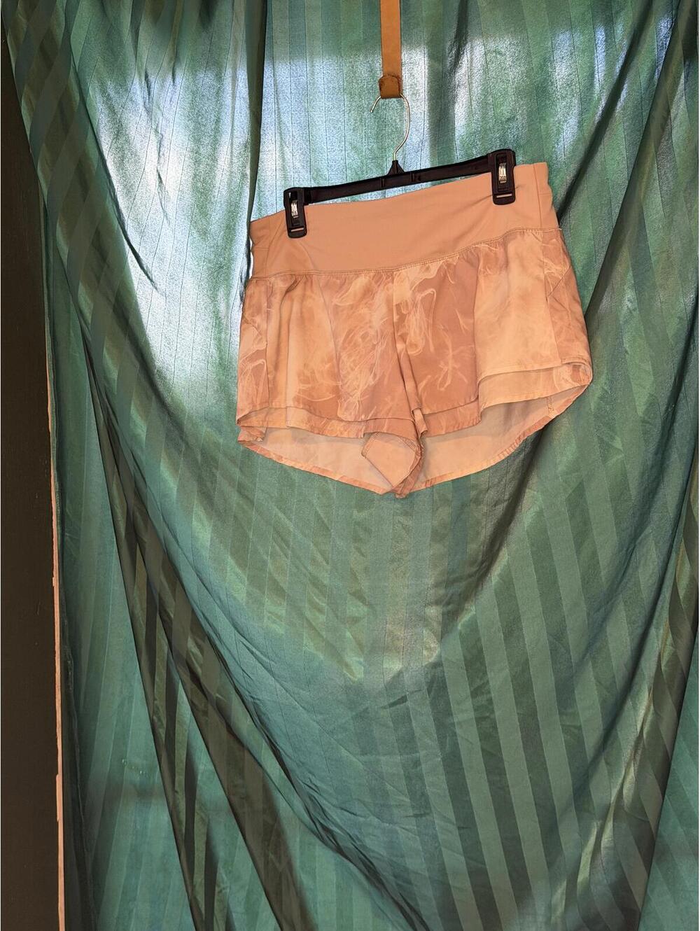 Calla Women's Beige Athletic Shorts Medium
